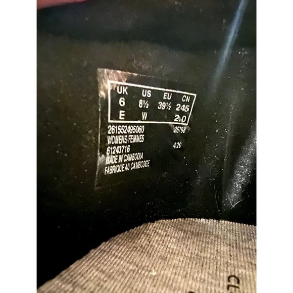 Clarks Cloudsteppers women's gray patterned Cusion Soft flats shoes size 8.5 - Picture 8 of 8